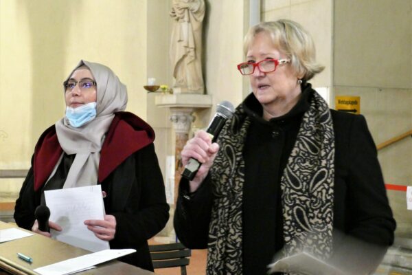 Birsen_Yetisti_und_Gertrude_Pieber